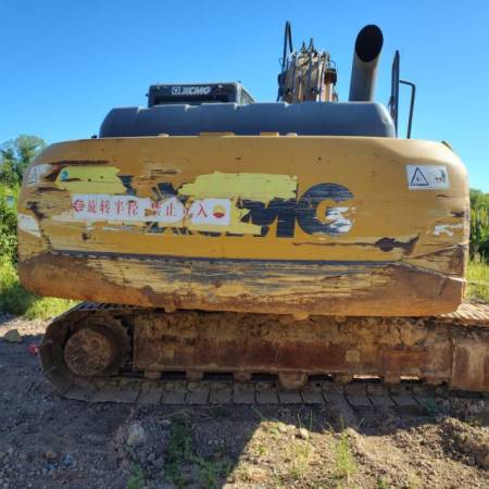 徐工XE200DA履带式挖掘机