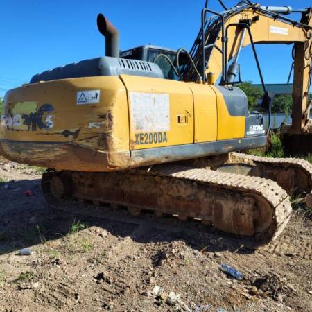 徐工XE200DA履带式挖掘机