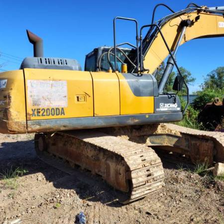 徐工XE200DA履带式挖掘机