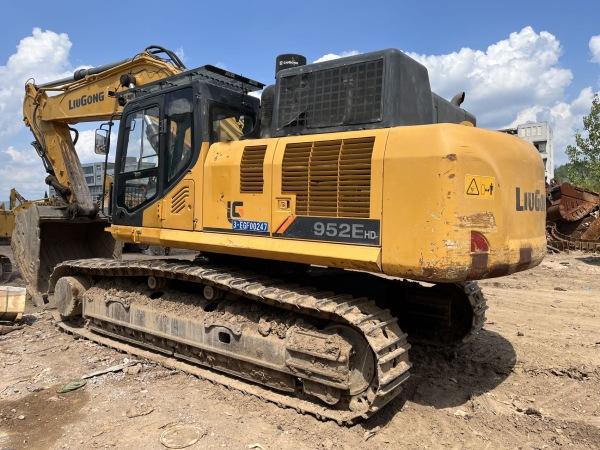 柳工CLG952E履帶式挖掘機(jī)