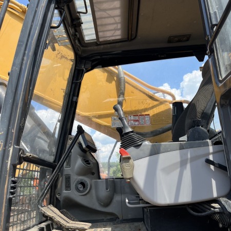 柳工CLG952E履带式挖掘机