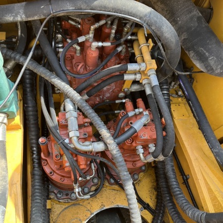 柳工CLG952E履带式挖掘机