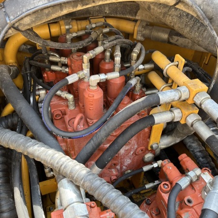 柳工CLG952E履带式挖掘机