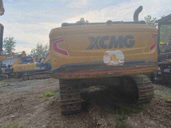 徐工XE380GK履帶式挖掘機(jī)