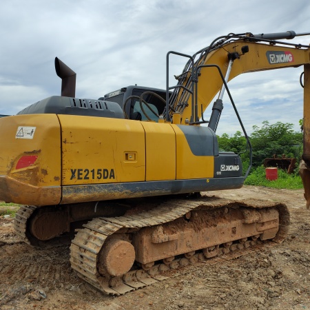 徐工XE200DA履带式挖掘机