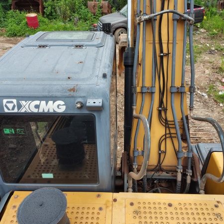 徐工XE200DA履带式挖掘机