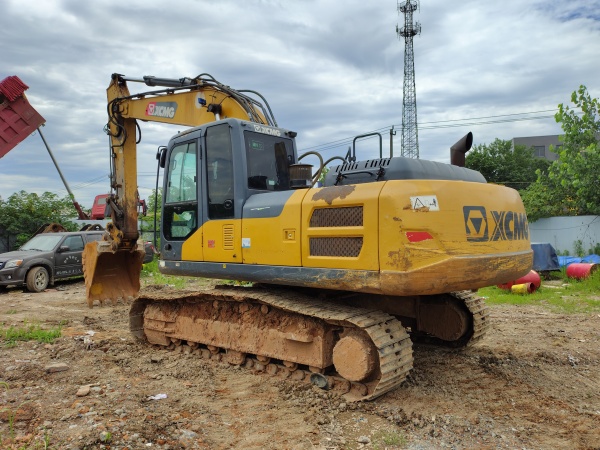 徐工XE200DA履帶式挖掘機(jī)