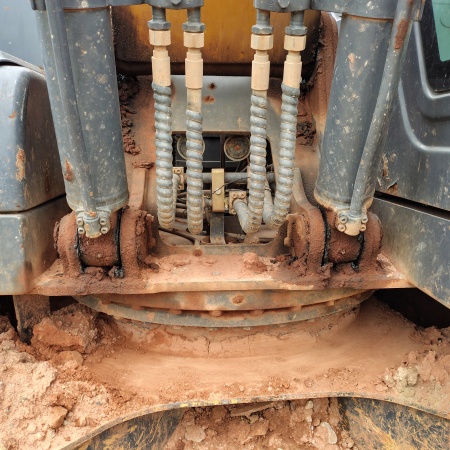 徐工XE200DA履带式挖掘机