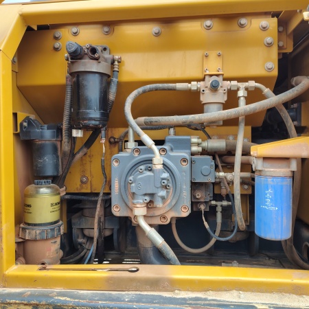 徐工XE200DA履带式挖掘机