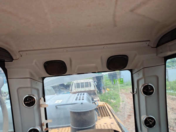 徐工XE200DA履帶式挖掘機(jī)