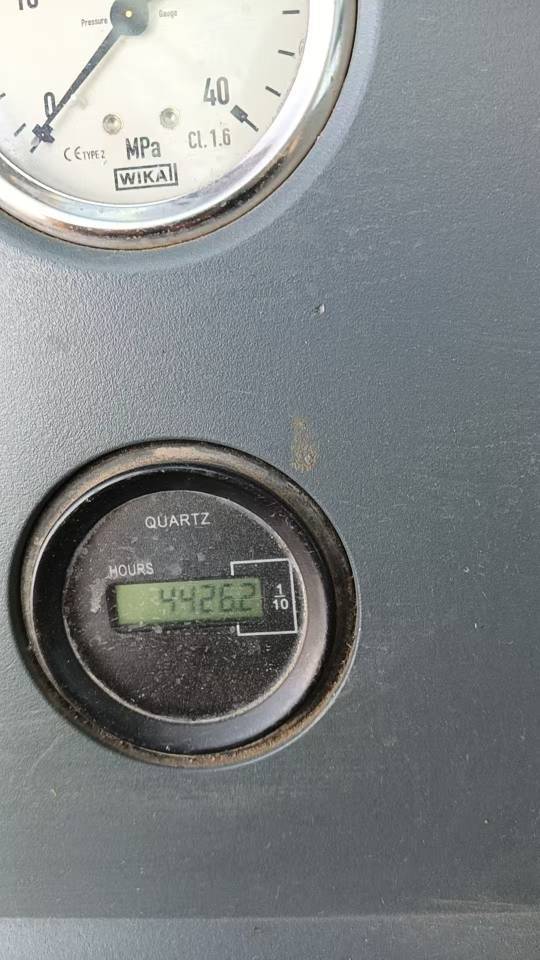 徐工XCT25L5汽车起重机
