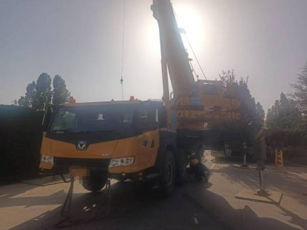 徐工XCT85（全桥转向）汽车起重机