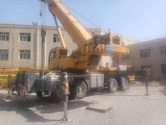 徐工XCT85（全桥转向）汽车起重机