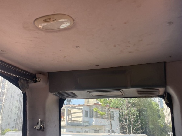 斗山DX380LC-9C履帶式挖掘機