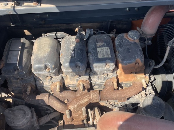 斗山DX380LC-9C履帶式挖掘機