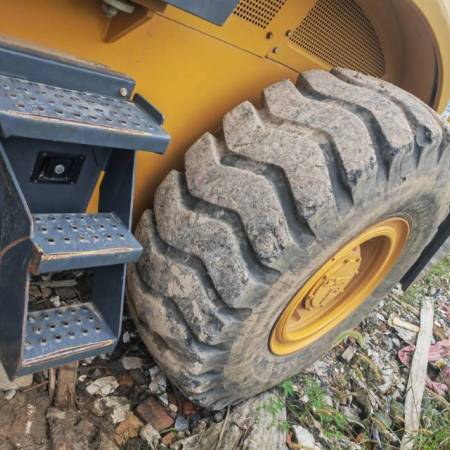 徐工XS223JE单钢轮压路机