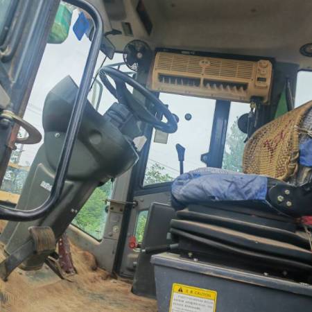 徐工XS223JE单钢轮压路机