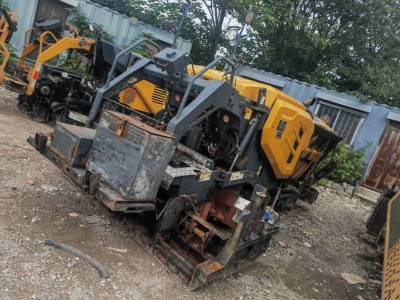 徐工RP355攤鋪機(jī)