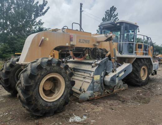 徐工XLZ2103S冷再生