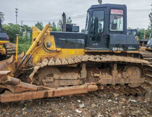 山推SD16L推土机