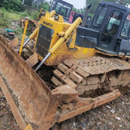 山推SD16L推土机