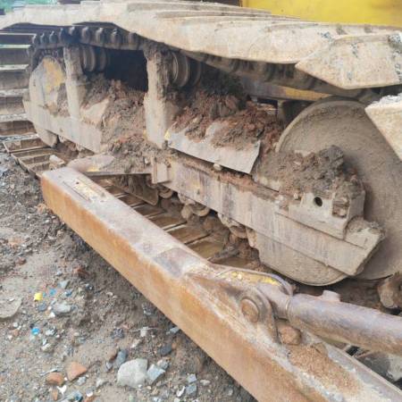 山推SD16L推土机