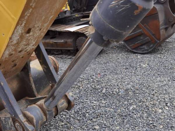 徐工XE245GH履帶式挖掘機(jī)