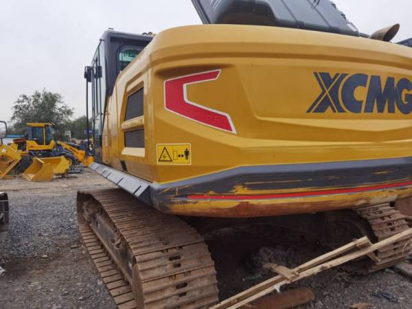 徐工XE245GH履帶式挖掘機(jī)