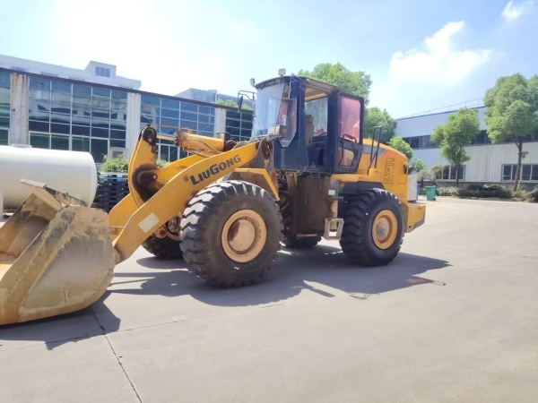 柳工CLG855N輪式裝載機(jī)