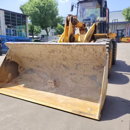 柳工CLG855N轮式装载机