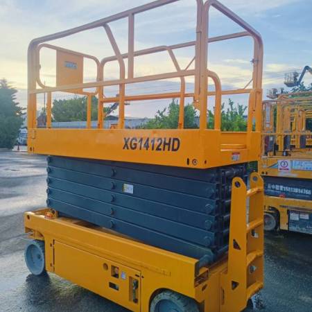 徐工XG1412HD剪叉式高空作业平台