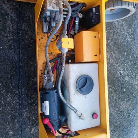 徐工XG1412HD剪叉式高空作业平台