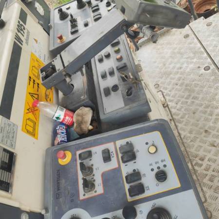 维特根W2000铣刨机