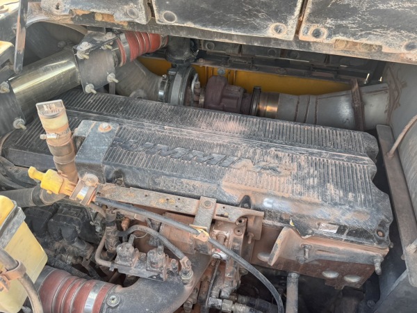 柳工CLG970E履帶式挖掘機(jī)