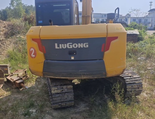 柳工CLG9075E履带式挖掘机