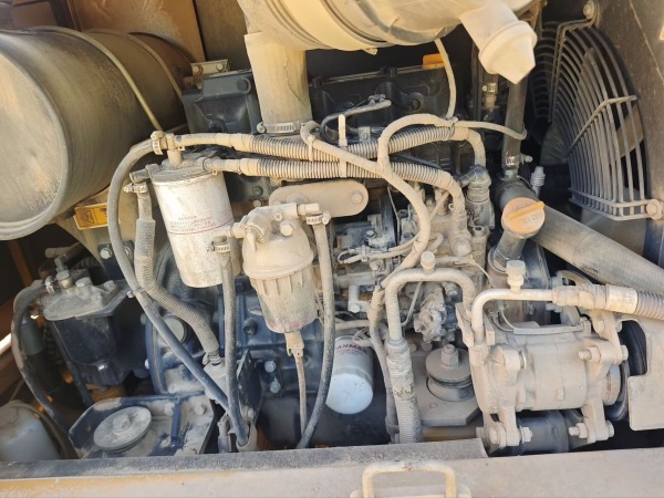 柳工CLG9075E履帶式挖掘機