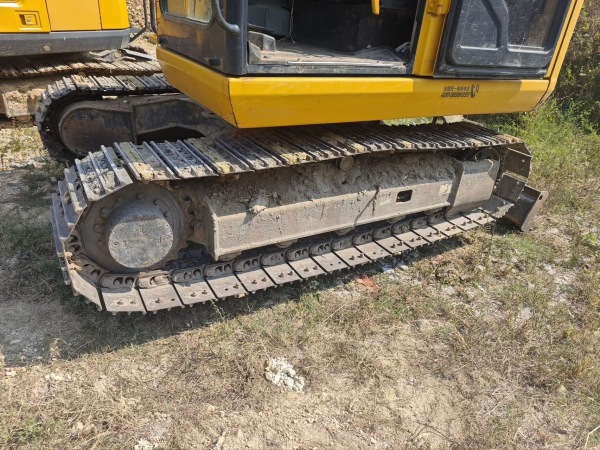 柳工CLG9075E履帶式挖掘機