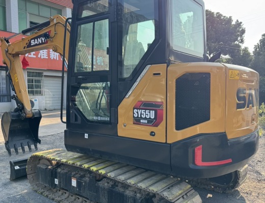 三一重工SY55U履带式挖掘机