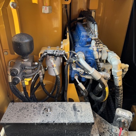 三一重工SY55U履带式挖掘机