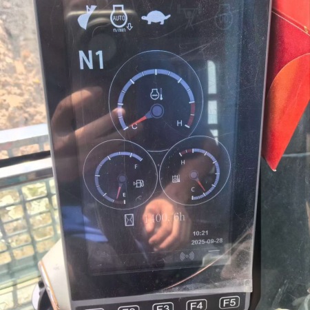 徐工XE380DK MAX履带式挖掘机