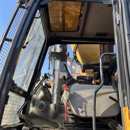 柳工CLG970E履带式挖掘机