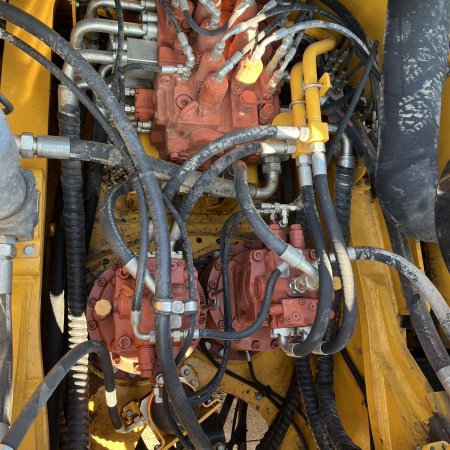 柳工CLG970E履带式挖掘机