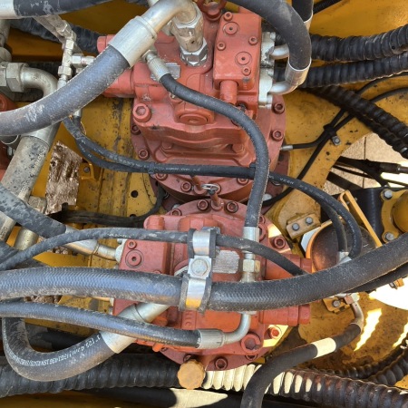 柳工CLG970E履带式挖掘机