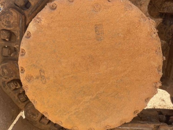 三一重工SY375履帶式挖掘機(jī)