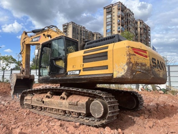 三一重工SY375H履帶式挖掘機