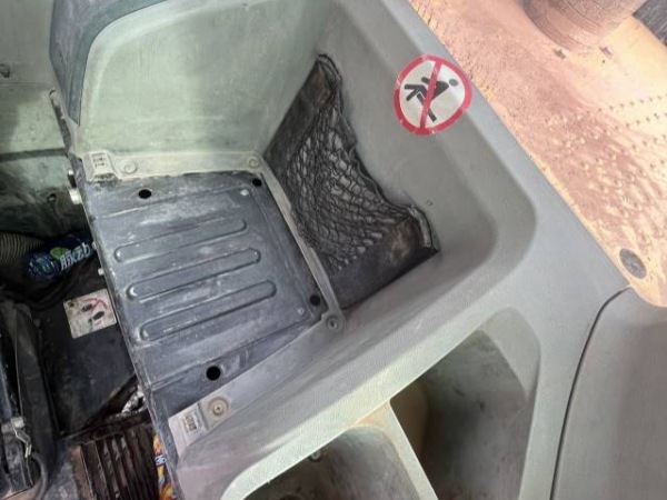 三一重工SY375H履帶式挖掘機