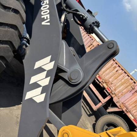 徐工LW500F轮式装载机