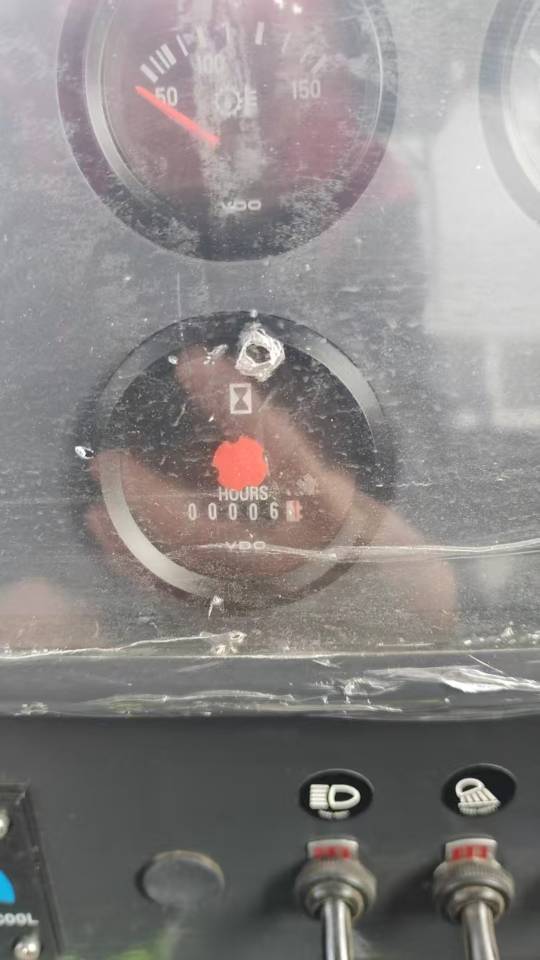 彭浦TY230推土机