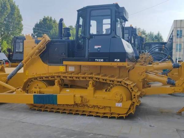彭浦TY230推土机