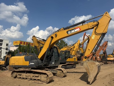 徐工XE200DA履帶式挖掘機(jī)